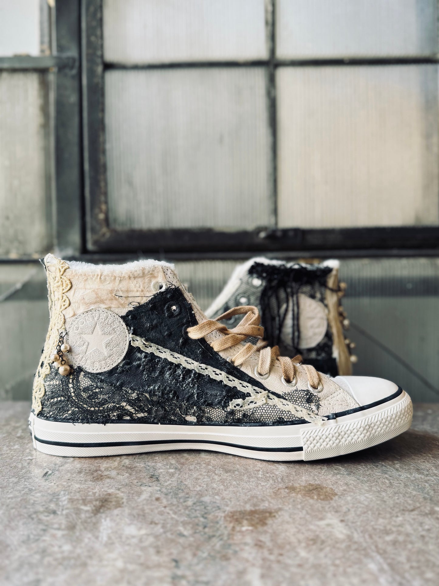 Latex Gym Shoe (high-top)
