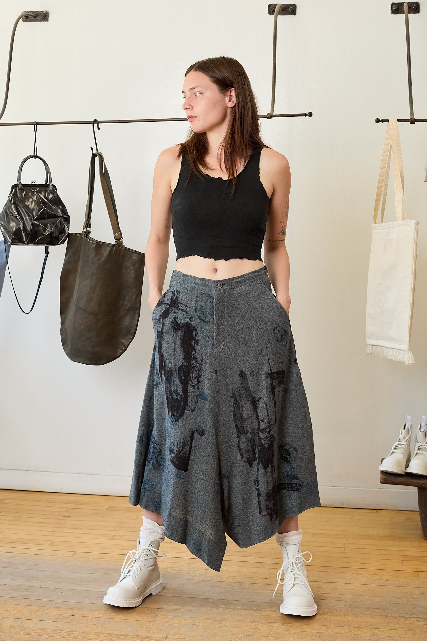 Slitted Right Hem Pant