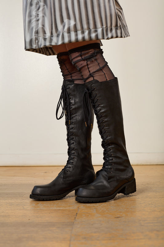 NV10ZV Lace Front Boots