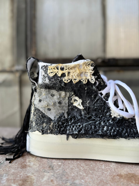 Latex Gym Shoe (high-top w/translucent sole)