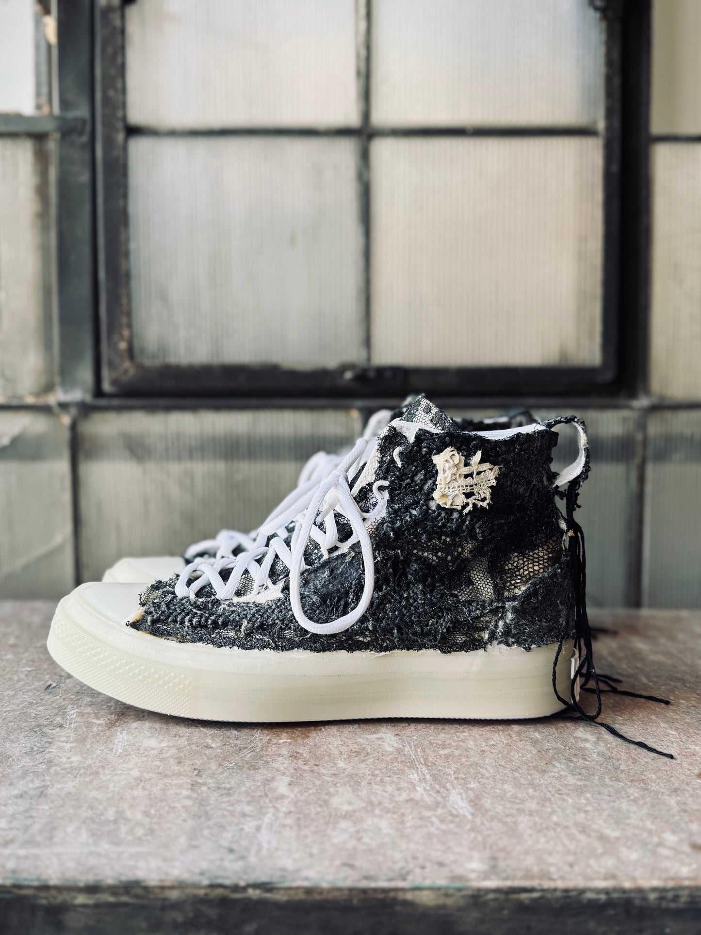 Latex Gym Shoe (high-top w/translucent sole)