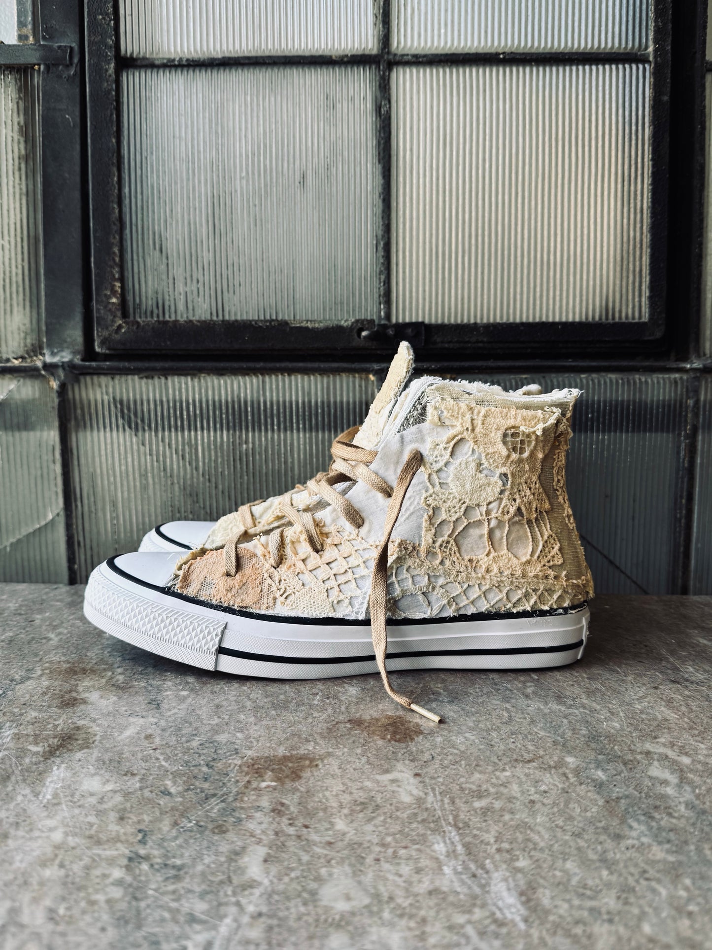 Latex Gym Shoe (high-top)