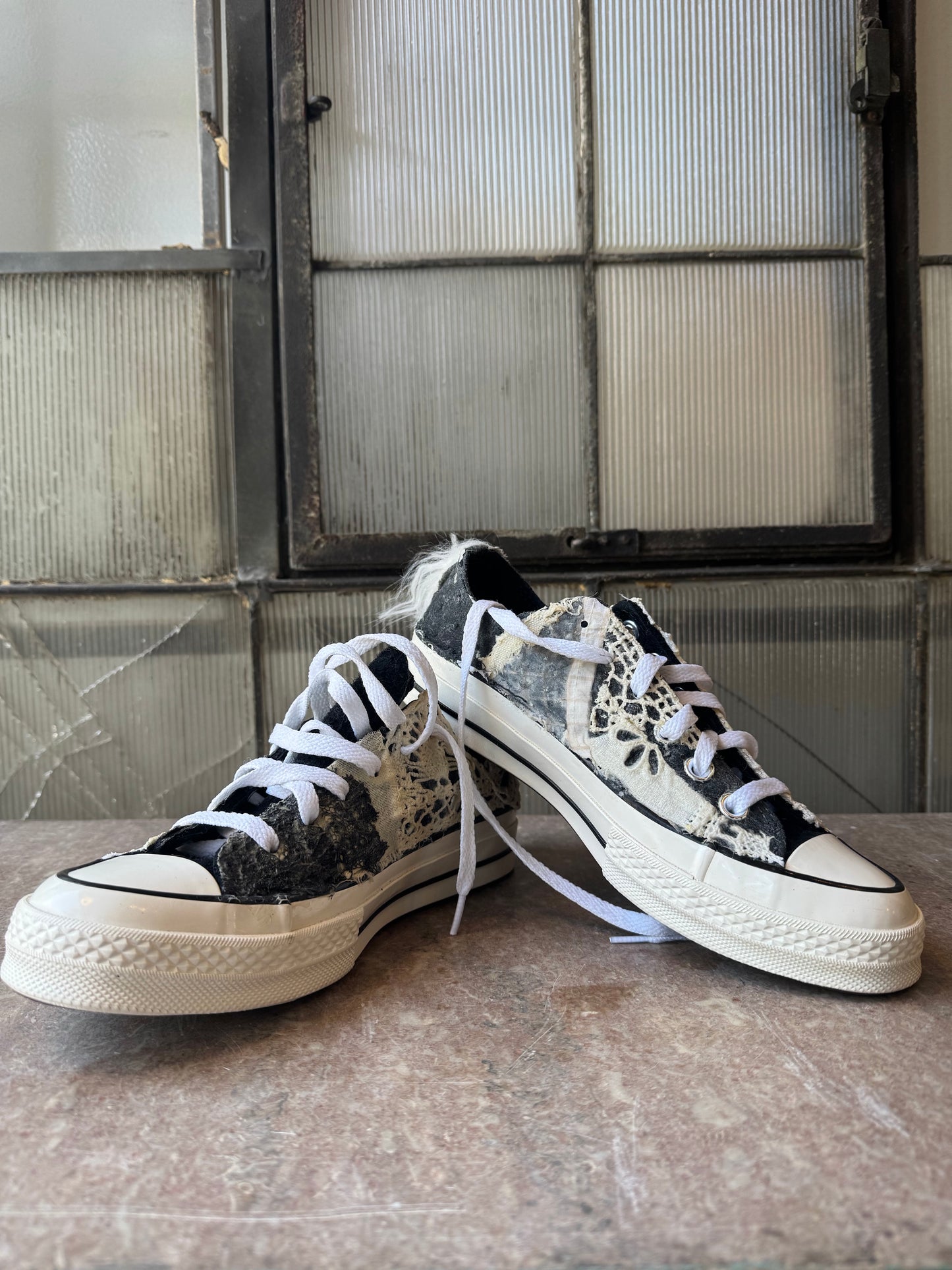 Latex Gym Shoe (low-top)